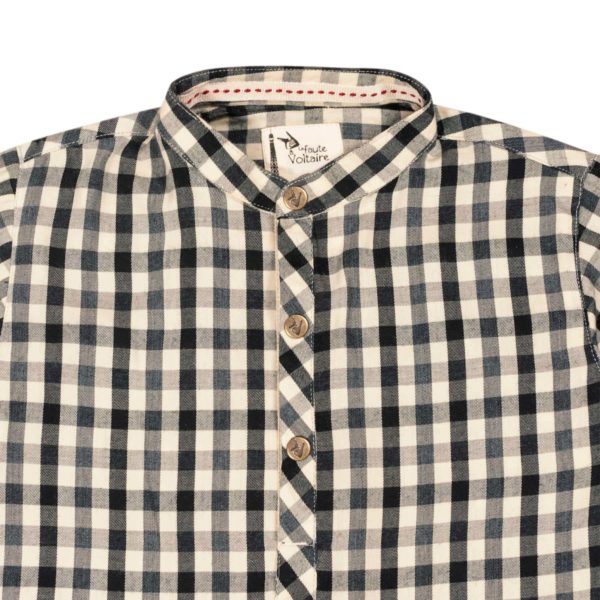Mao Collar shirt in beige and black vichy checkered cotton with snaps for boys from 2 to 12 years old. La Faute à Voltaire, a French creative brand for children in fair trade.