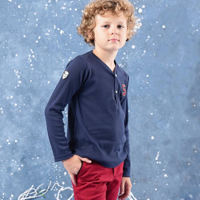Navy blue cotton jersey long sleeve tee-shirt, V-neck with buttons and patch for boys 2 to 12 years old