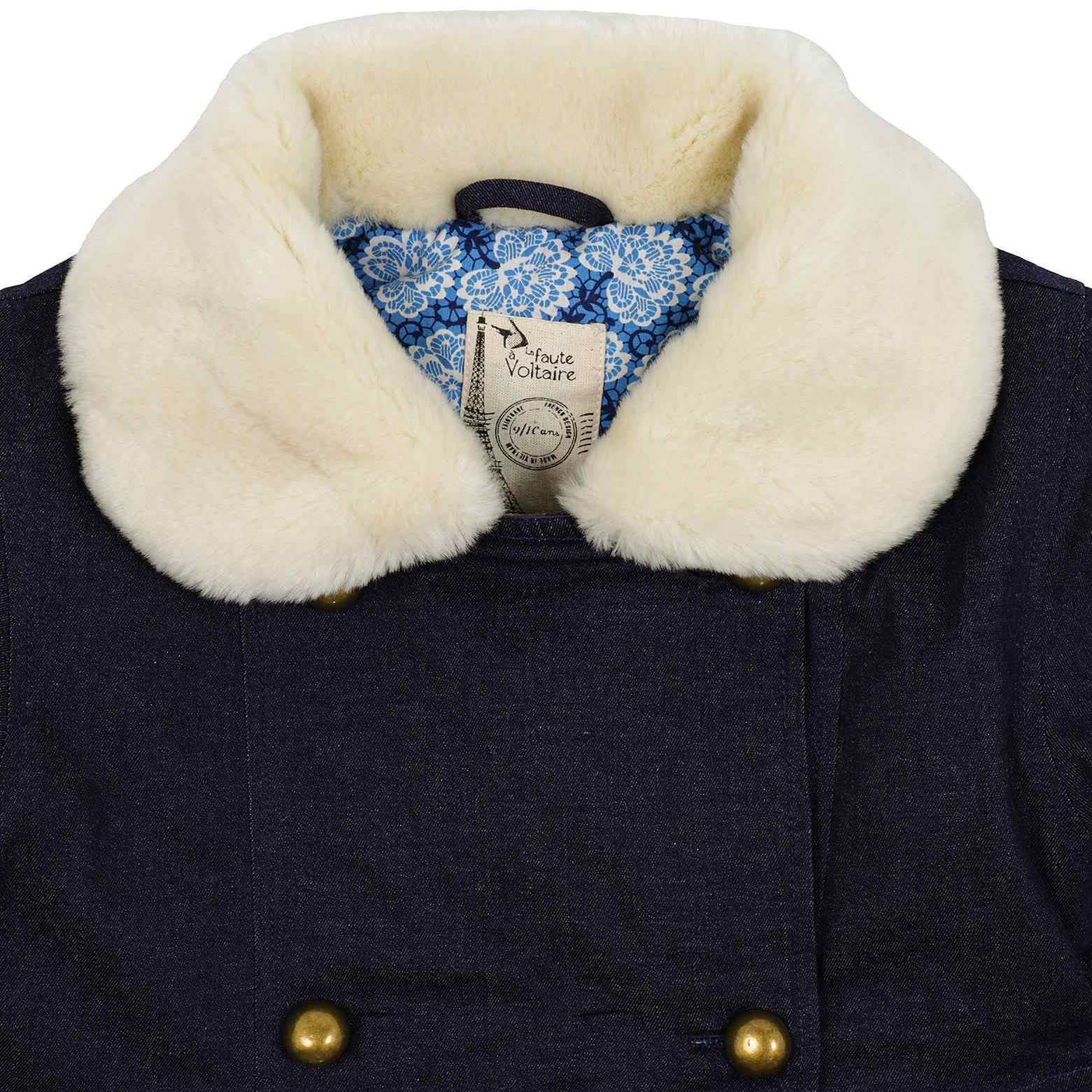 manteau bleu col fourrure