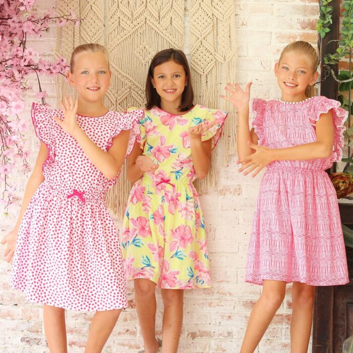 Robes fleuries rose pour fille de la marque de mode pour enfants et ado LA FAUTE A VOLTAIRE