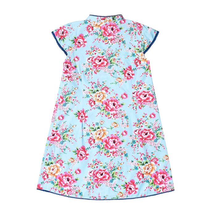 Turquoise blue Chinese dress with fuchsia pink Asian flowers, Mao collar trimmed with fine navy blue lace from the children's fashion brand LA FAUTE A VOLTAIRE