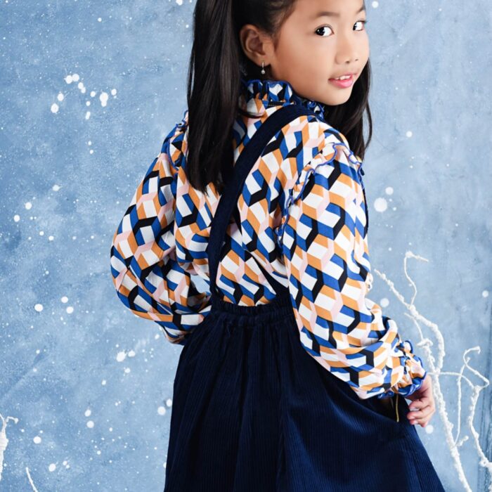 robe salopette bleu marine en velours pour petites filles de la marque de mode pour enfant en commerce équitable LA FAUTE A VOLTAIRE