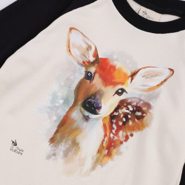 Beige and black sweatshirt for girls and teens from 2 to 16 years old with an oil painting of a deer. Children's clothing brand LA FAUTE A VOLTAIRE