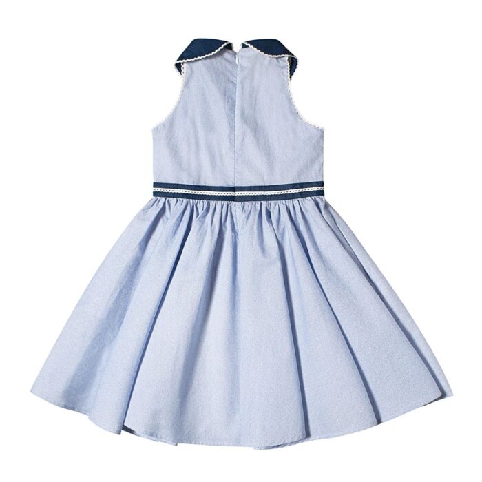 Jolie robe de cérémonie élégante en coton bleu ciel à col Claudine bleu marine qui tourne à l'horizontal pour petites filles et demoiselles d'honneur