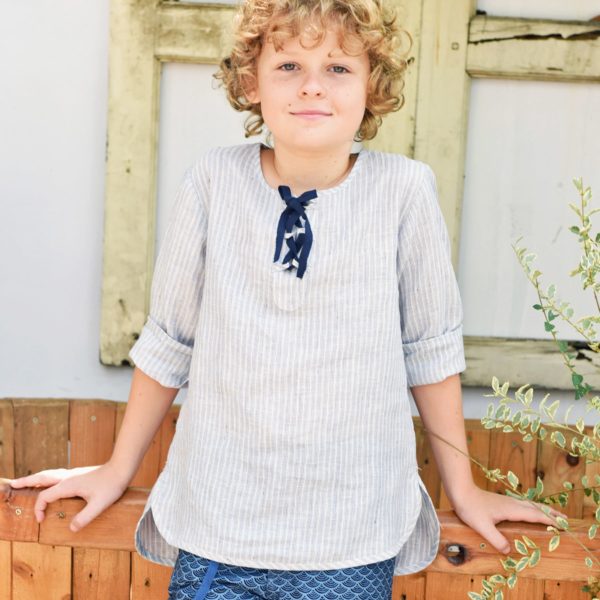 Light bohemian shirt in grey and white striped cotton veil with navy blue collar for boys aged 2 to 14