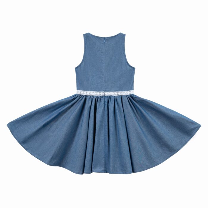 robe bleu denim coton chambray sans manche avec dentelle blanche au col et ceinture pour petites filles et ado de 2 à 16 ans de la marque de mode pour enfant LA FAUTE A VOLTAIRE