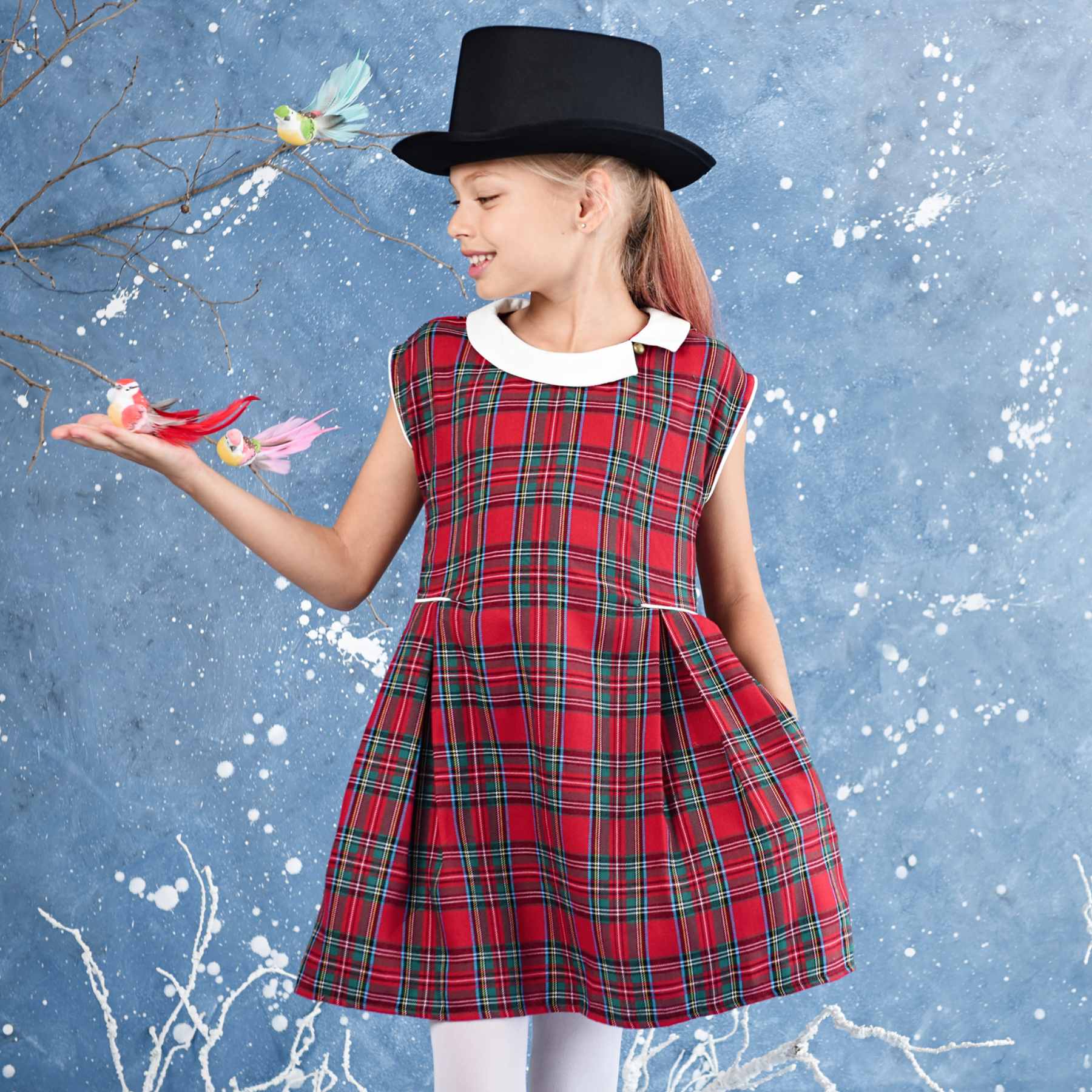 Red tartan Christmas dress for girls from the children's fashion brand LA FAUTE A VOLTAIRE