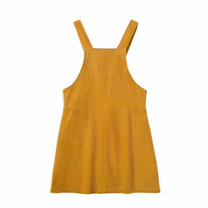 On Craque pour cette Magnifique Robe Salopette en Velours Jaune pour Filles de 2 à 16 ans. Avec ses Bretelles Réglables, ses Poches Raglan et Surpiqûres, votre Enfant va aimer poter cette robe à Bretelles au-dessus du Genou ou façon Robe Courte, façon Sixties. Modèle Originale et Tendance de la Collection Hiver Fille de la Marque de Mode Française pour Enfant La Faute à Voltaire