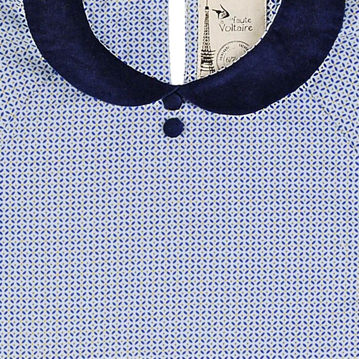 Craquez pour cette Jolie Blouse Bleu ciel Fleurie L, pour Fille de 2 à 16 ans avec Col Claudine en Velours Bleu marine de de la Marque de Mode Chic et Tendance La Faute à Voltaire