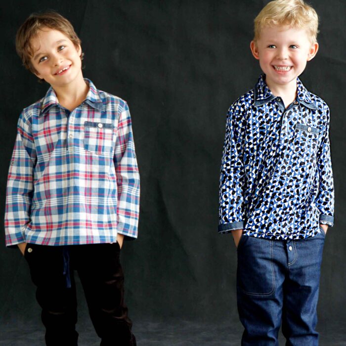 Chemise en coton bleu à motif fantaisie avec col rond boutonné pour garçons de 2 à 14 ans de la marque de mode pour enfants La Faute à Voltaire