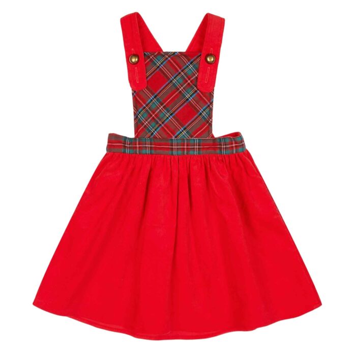 Magnifique ensemble de Noël pour filles, avec un pull col roulé en coton beige, délicat et confortable, et une robe salopette écolière en velours rouge et vert à carreaux tartan. Idéal pour les fêtes de Noël ou pour tous les jours. De la marque française de mode pour enfants La Faute à Voltaire.