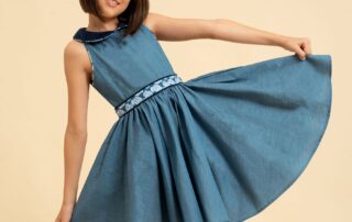 Vive la Rentrée Scolaire ! Pour la Rentrée des Classes, à l'Automne, Hiver et Printemps, découvrez la Nouvelle Collection Intersaison de Robes qui Tournent en Coton, Robes en Coton Fleuri Liberty, Robes Manches Longues et Robes Manches Courtes pour toutes les Jeunes Filles, Fillettes et Ados de 2 à 16 ans. Mode Enfantine Chic et Tendance de la Marque Française LA FAUTE A VOLTAIRE.