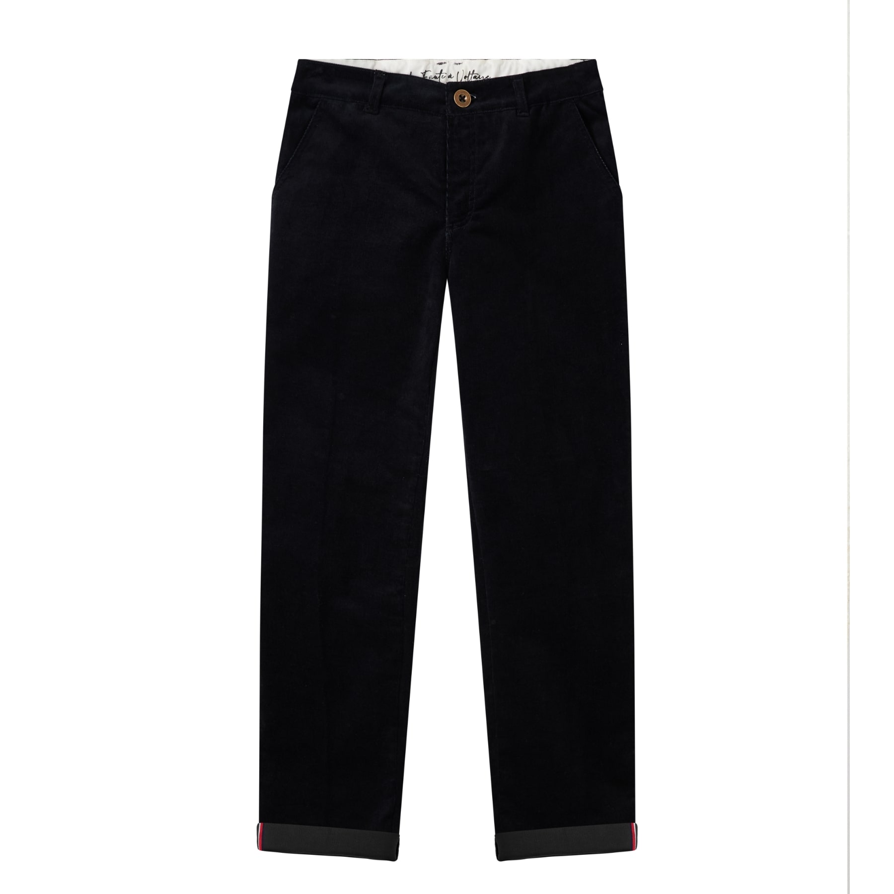 Un Très Beau Pantalon Coupe Chino en Coton Velours Noir de la Marque de Mode Française Chic pour Enfant La Faute à Voltaire. Vous aimerez le Confort de cette Coupe Ample aux Cuisses et Resserré aux Chevilles pour les Garçons et Ados de 2 à 16 ans, Resserré aux Chevilles, l'Élastique Intérieur qui permet d'Adapter la Largeur de la Taille. Ruban Décoratif Bleu, Blanc, Rouge à l'intérieur de la ceinture ainsi que de chaque côté de l'intérieur du bas du pantalon pour pouvoir le rouler vers l'extérieur si le pantalon est trop Long avec une petite Fantaisie.